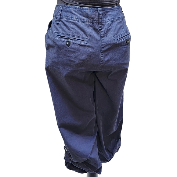 Charter Club. Navy Blue, Katherine Fit, Pedal Pusher Pants. Size 6 - Picture 5 of 8